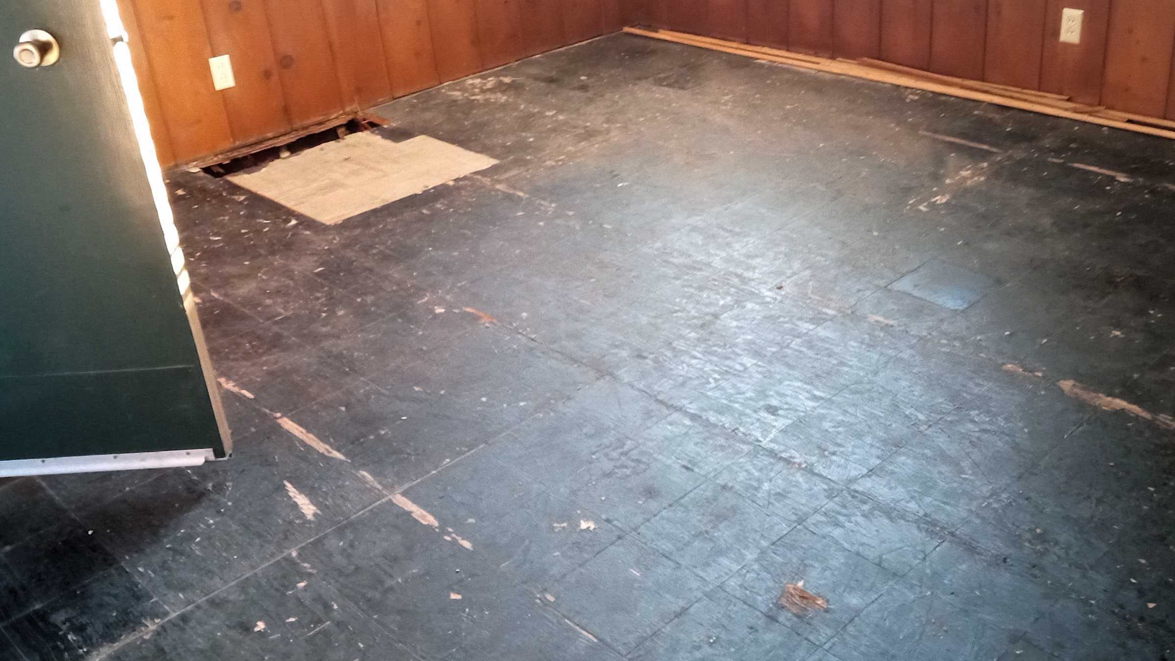 20230130-Apartment-Hunt-03